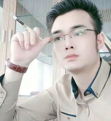 联合创始人：李志鹏